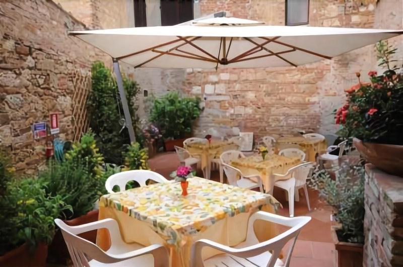 Albergo Duomo Montepulciano Stazione Exteriér fotografie